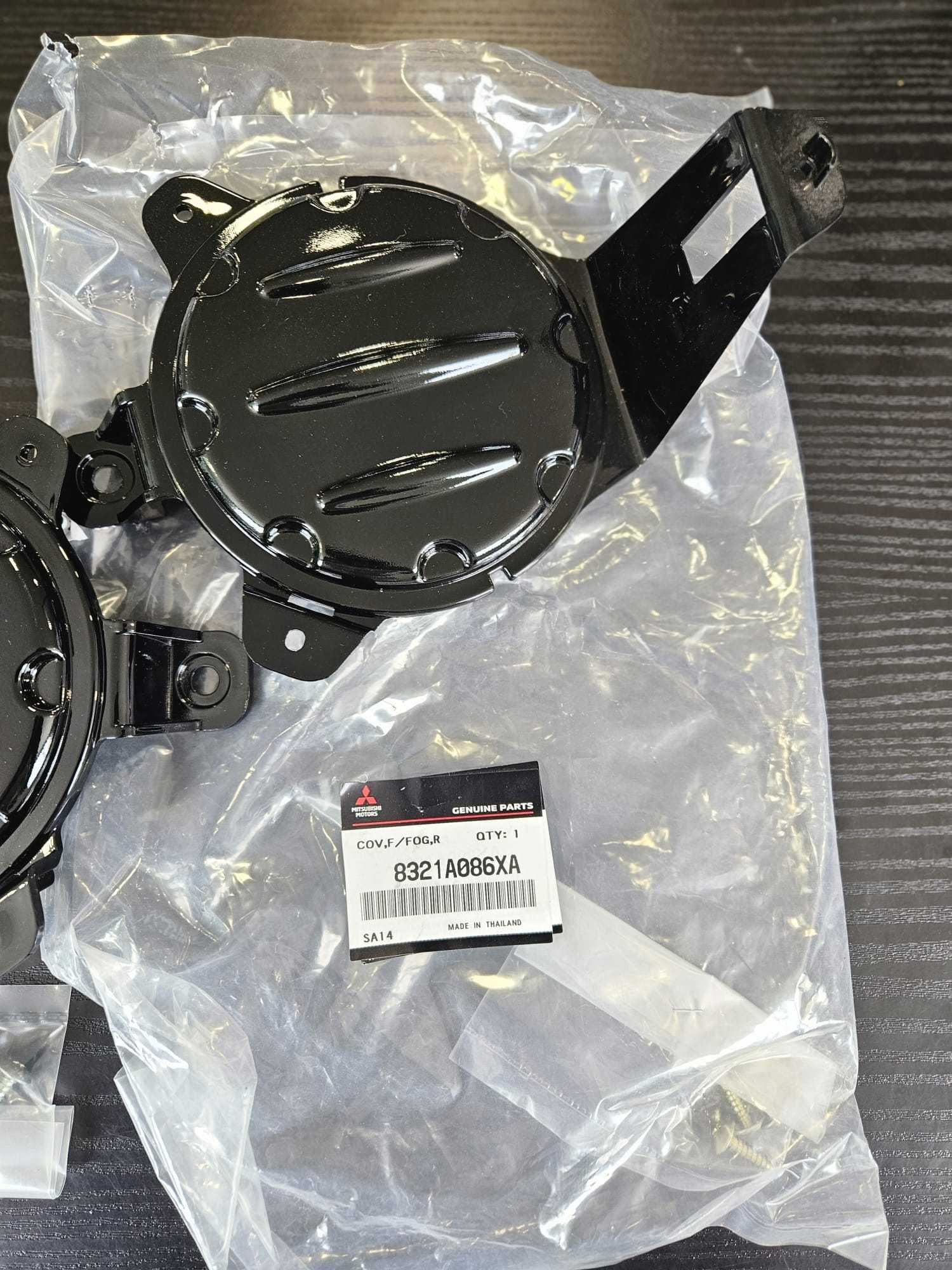 Kit de tampões para faróis de nevoeiro, indicado para Mitsubishi L200