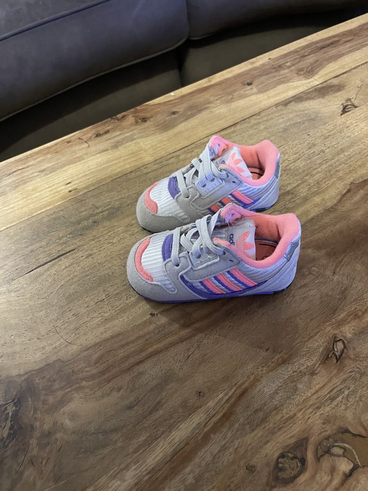 Buty adidas dzieciece