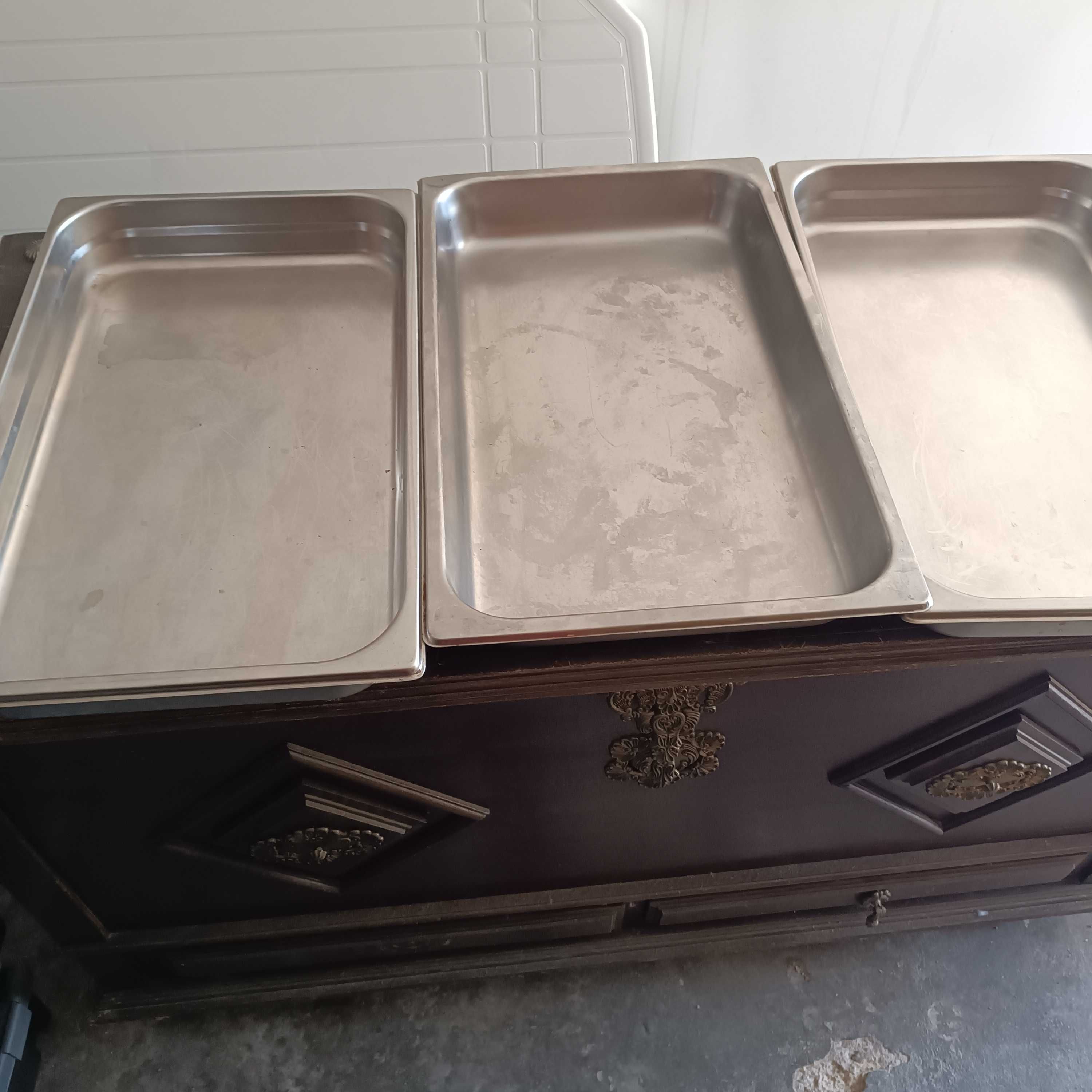 Vendo Material de  serviços de Catering - louças e outros