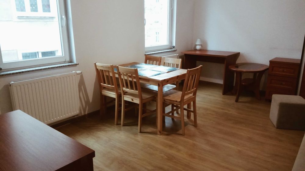 WYJĄTKOWA CENA, SUPER lokalizacja koło Rynku i uczelni, prywatnie,