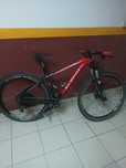 Bicicleta BTT roda 29 muito leve 10.500 gramas  em muito bom estado