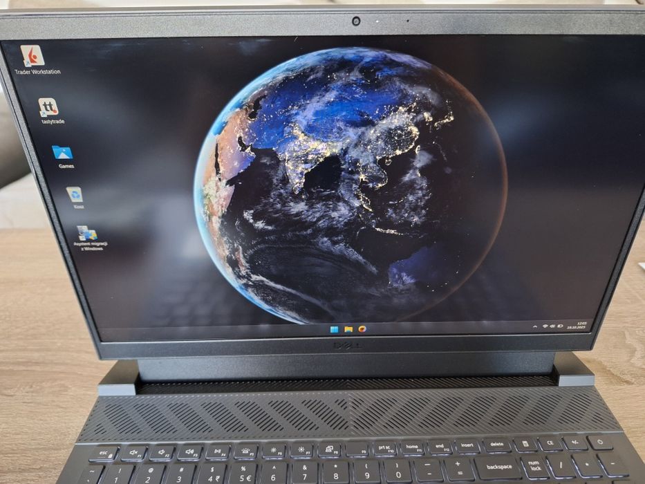 Dell G15 5530 i5-13450HX/32GB/512+1TB/Win11 RTX3050/120Hz