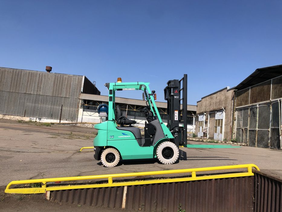 Навантажувач вилковий Mitsubishi FGE15TGrendia вилочный погрузчик,кара