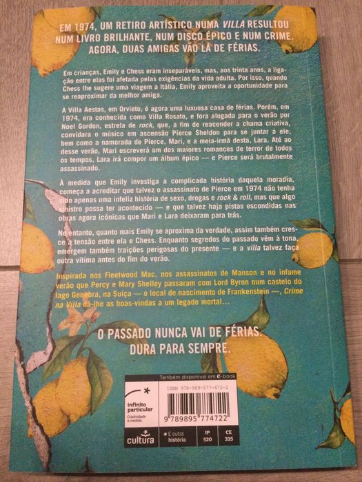 Crime na Villa. Rachel Hawkins