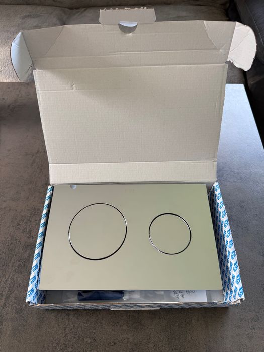 Przycisk spłukujący podwójny ROCA ONE chrom