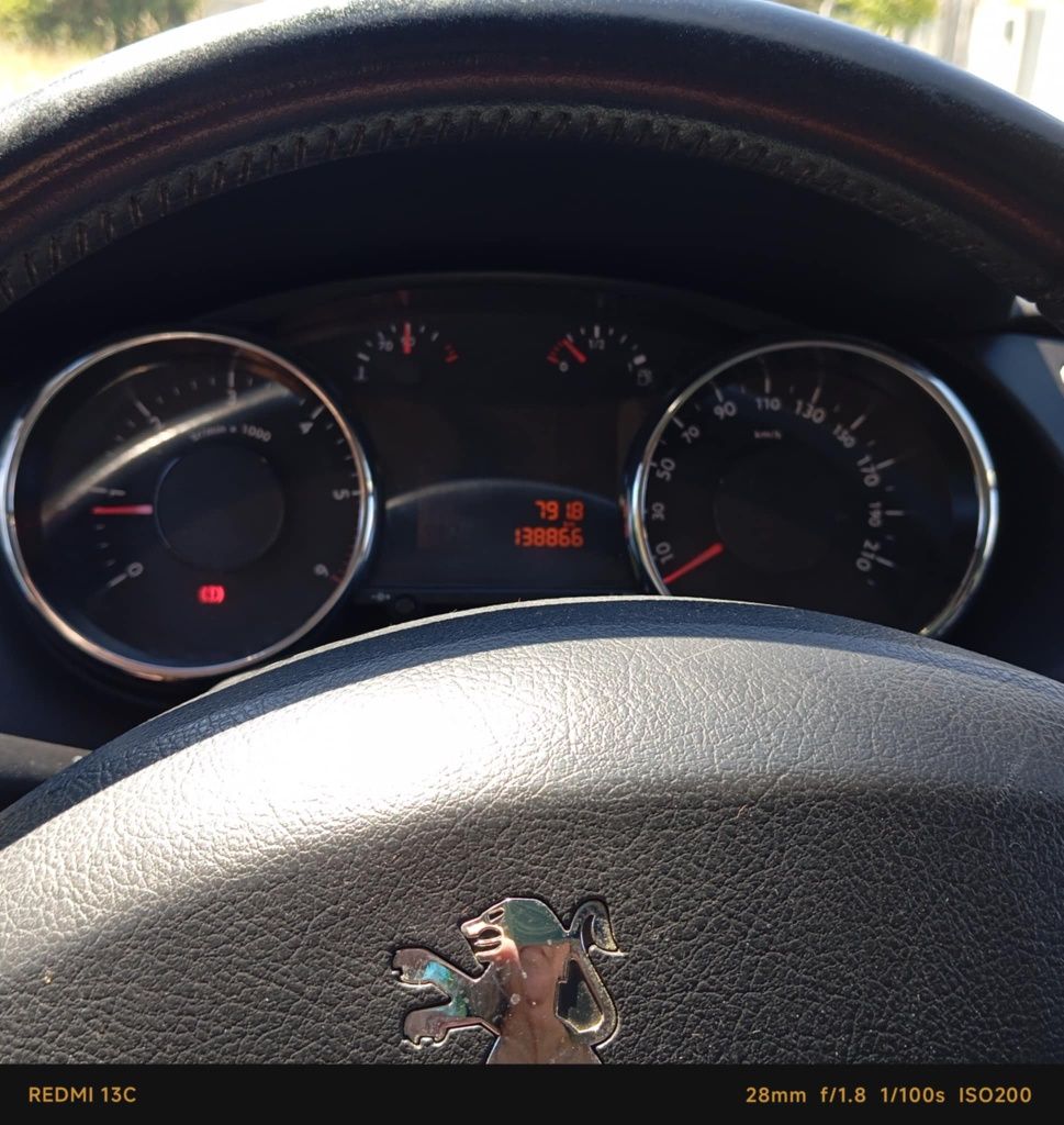 Peugeot 3008 1.6 HDI 138 Mil kilometros