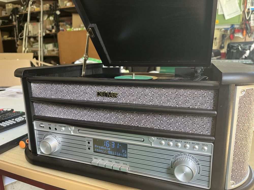 Gramofon Retro Denver