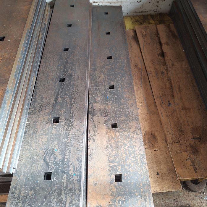 Ніж відвалу  тракторів ДТ-75 Т-74 Т- 150  односторонній