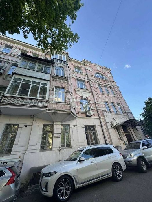 2к Омеляновича-Павленка Михайла (Суворова), 14/12 Печерський Лавра
