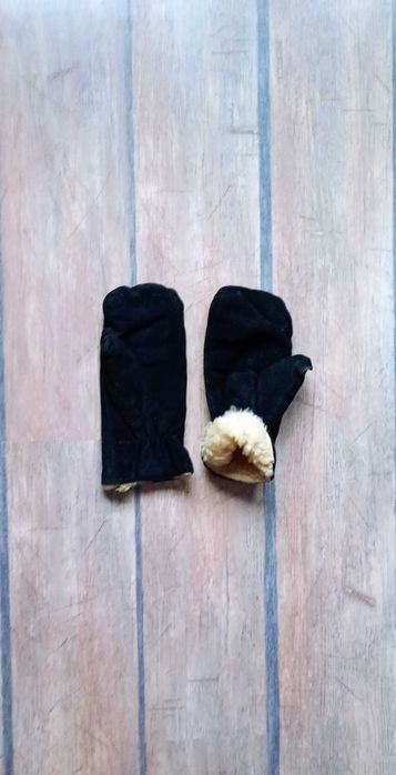 Рукавицы утеплённые нубук