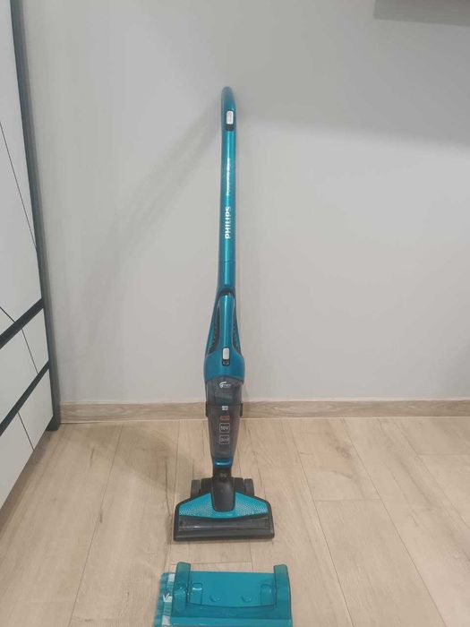 Продається пилосос Phillips Power Po Aqua (БЕЗ ЗАРЯДКИ!)