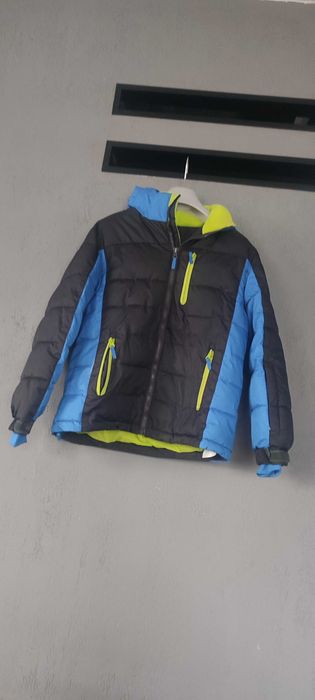 Kurtka zimowa kurteczka narciarska płaszcz parka 134 140