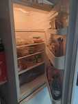 Frigorífico a funcionar mas com congelador AVARIADO