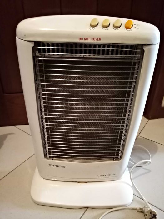 Aquecedor elétrico de Halogéneo 1200W = 12 euros