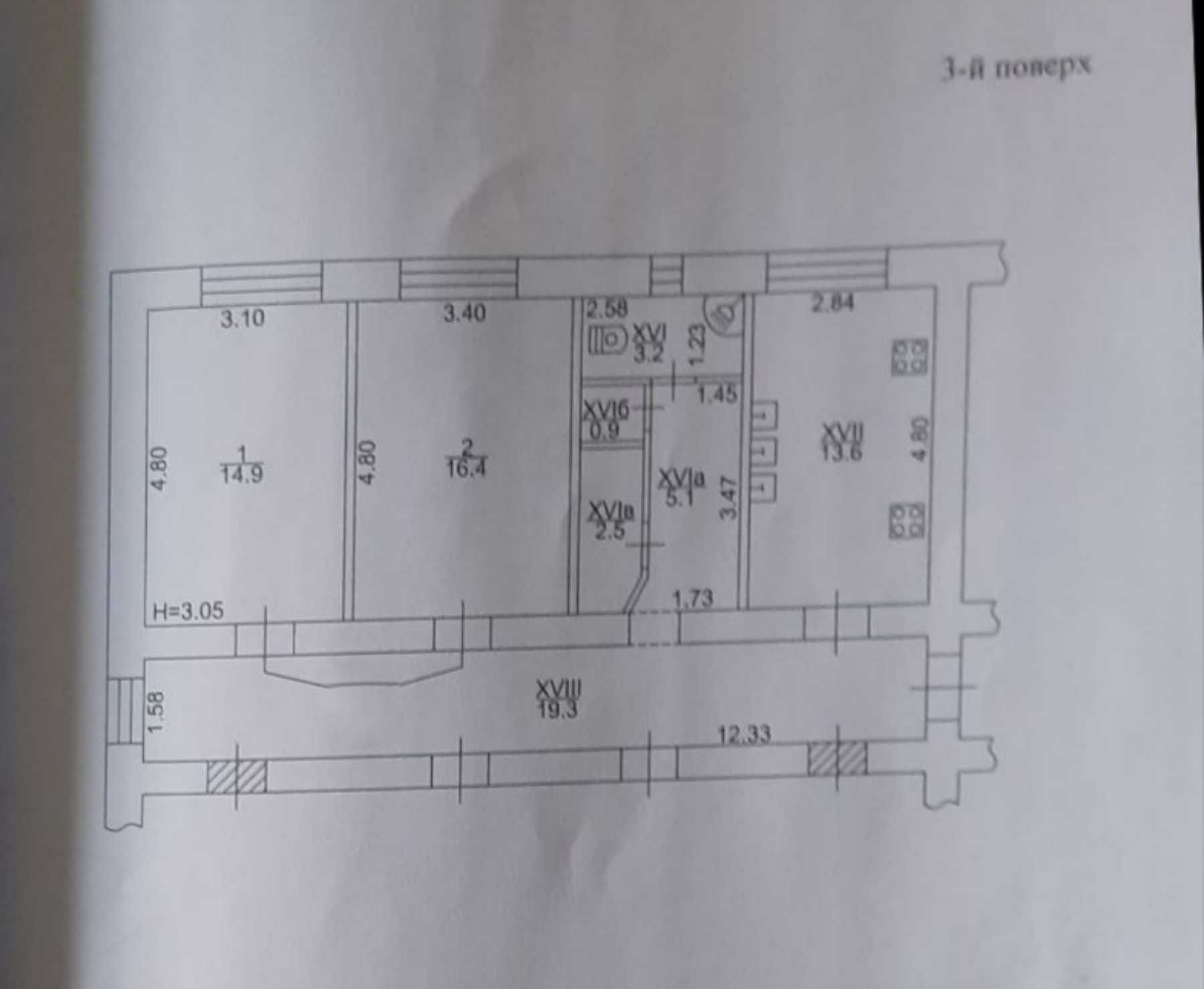 Продам 2 комнатную гостинку в центре,метро Ярослава Мудрого VI