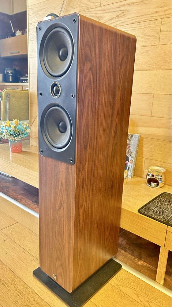 Продам напольную акустику Q Acoustics 2050i ЗВУК !