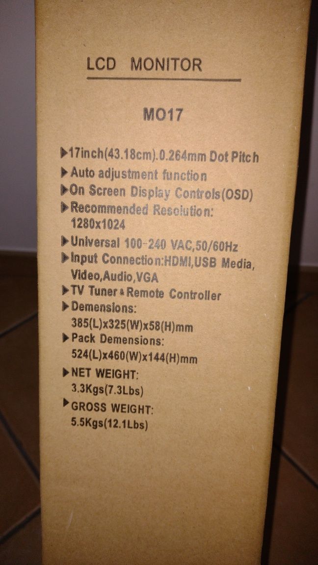 LCD 17 Multimedia Monitor