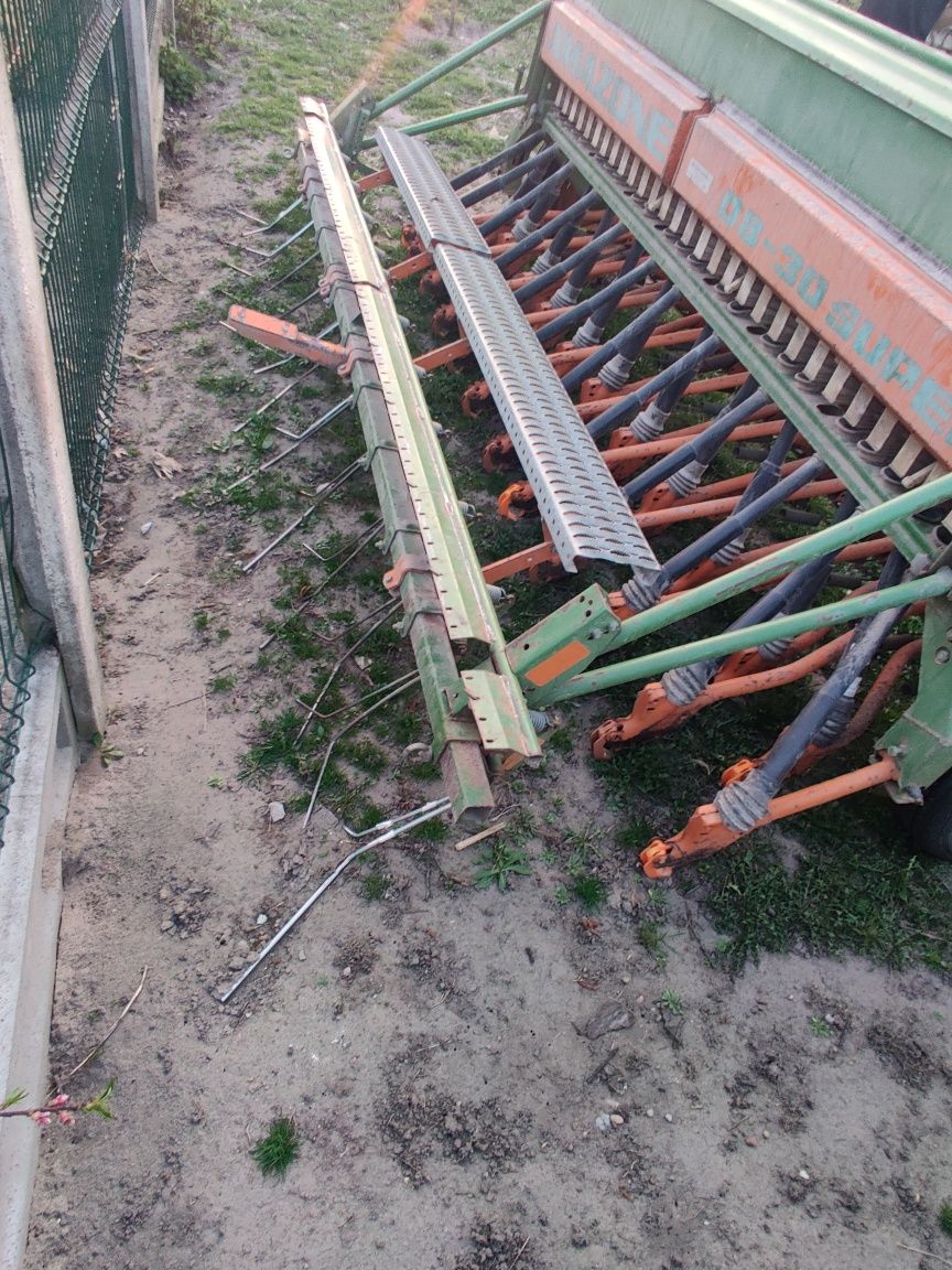 Siewnik amazone d8-30 super