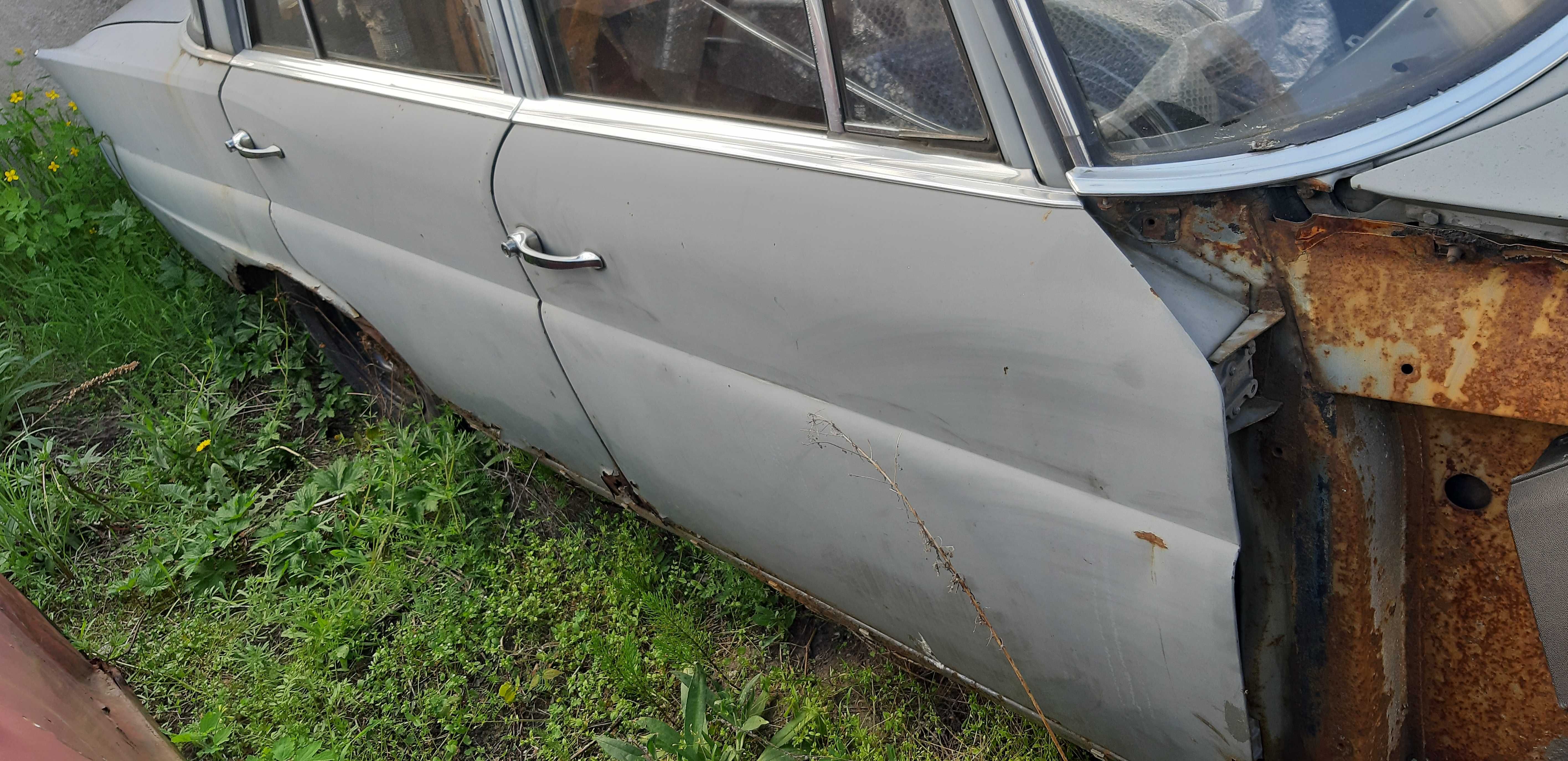 drzwi mercedes w110 skrzydlak gorsze 250 , ładne 500