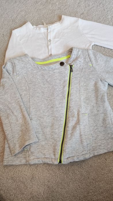 Zestaw bluza plus sweterek w rozmiarze 104