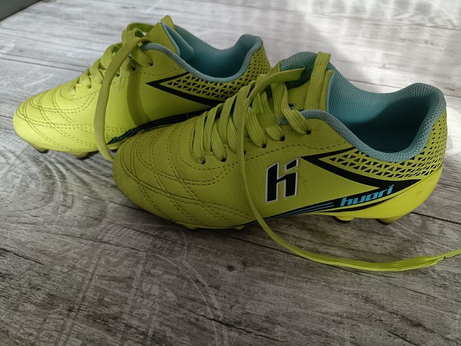 Korki do gry w piłkę nożną