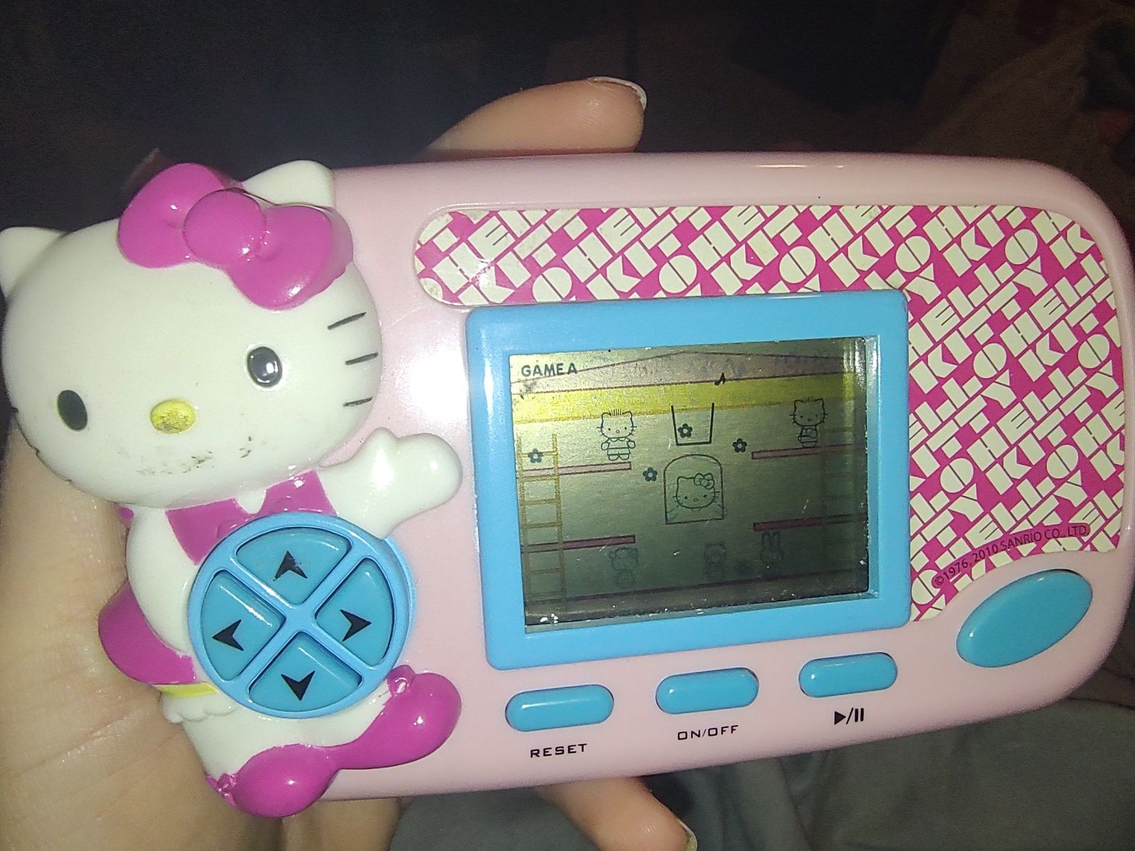 Retro konsola Hello Kitty Sanrio 2010 jak ruskie jajka kawaii kolekcja