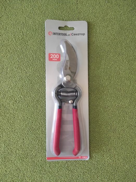Секатор садовый INTERTOOL FT-1003