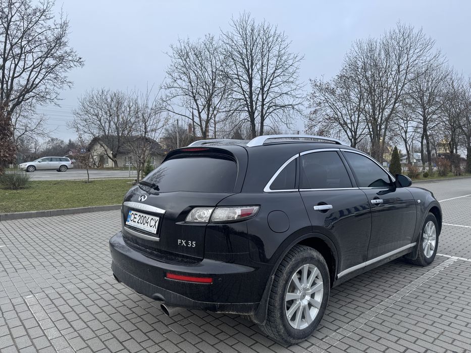 Продам infiniti fx35