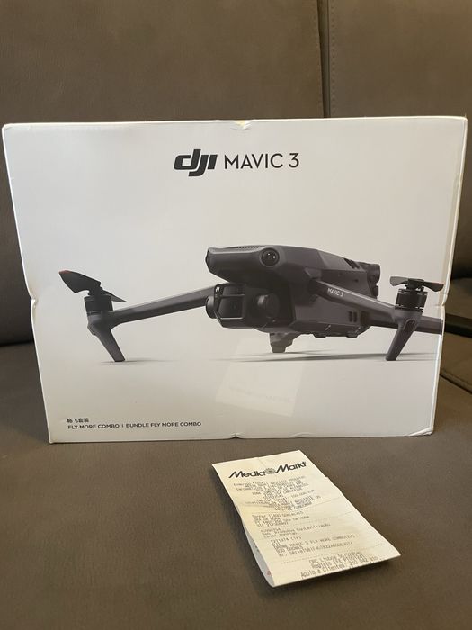 DJI Mavic 3 Fly More Combo - SELADO/GARANTIA