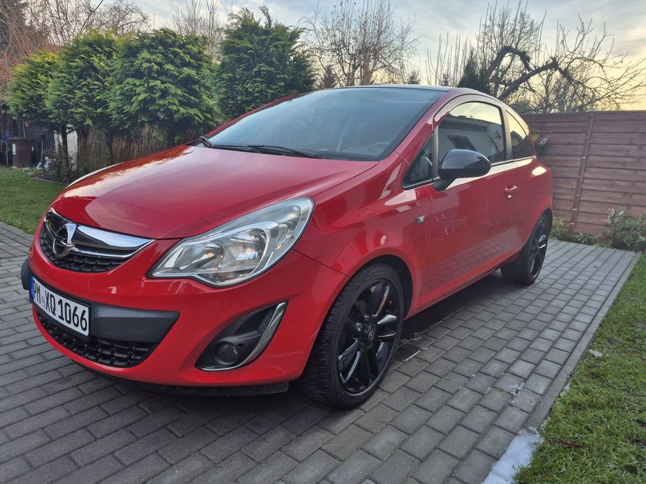 Opel Corsa 1.4 benzyna  2012r
