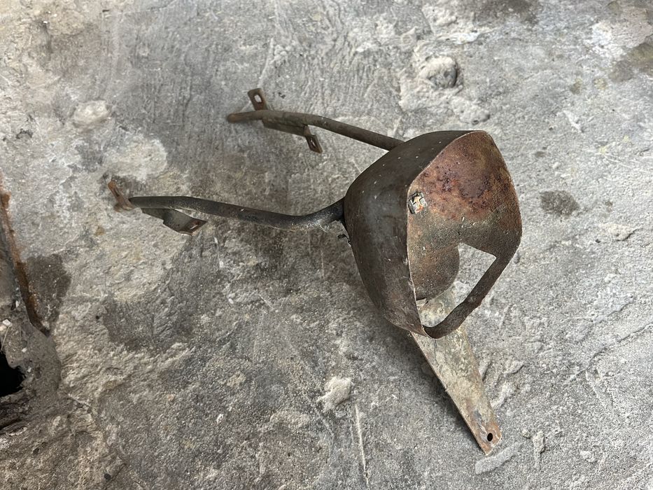 WSK 125/175 Sport W2 Gil Bak Lelek Dudek uchwyt lampa telewizorek