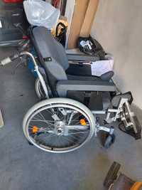 Wózek inwalidzki duzy