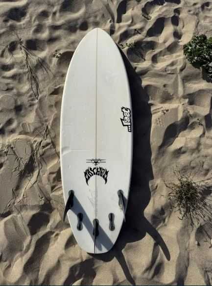 Prancha de surf Lost 5'8 - 32 lts.