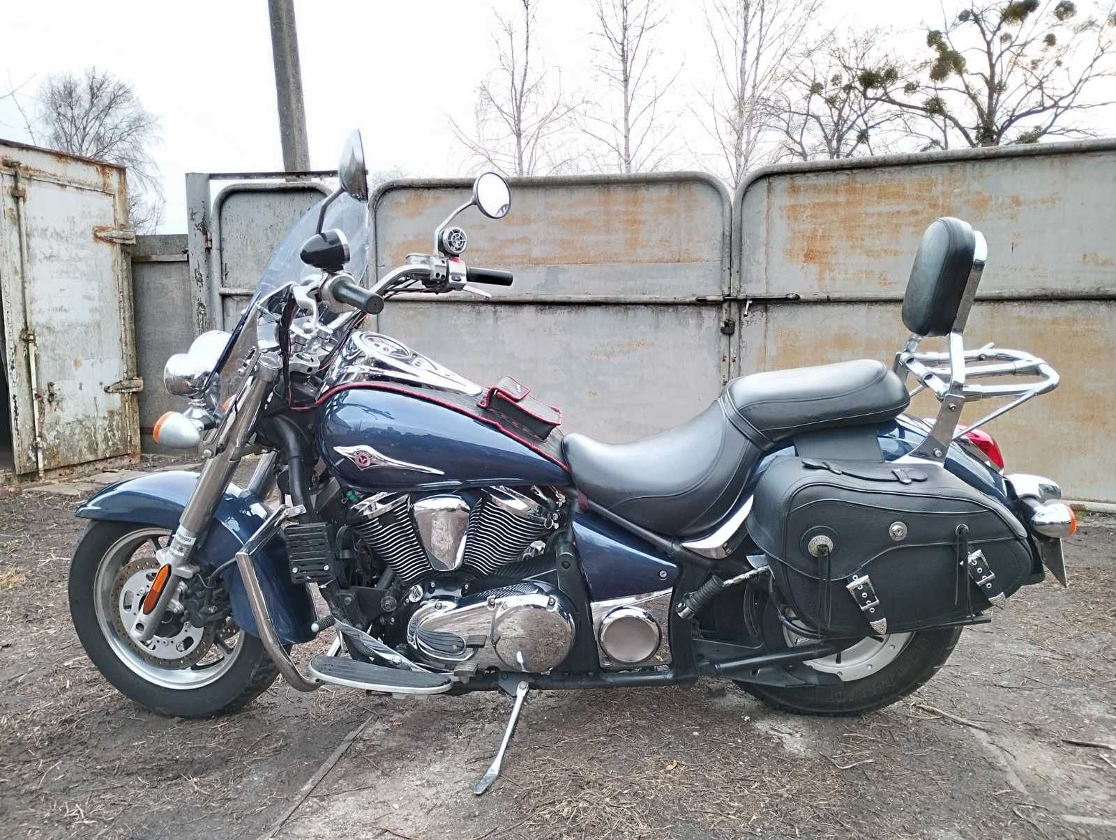 Kawasaki Vulcan 900