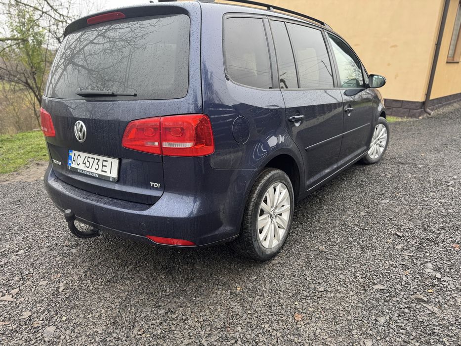 Пропоную хороший сімейний автомобіль!