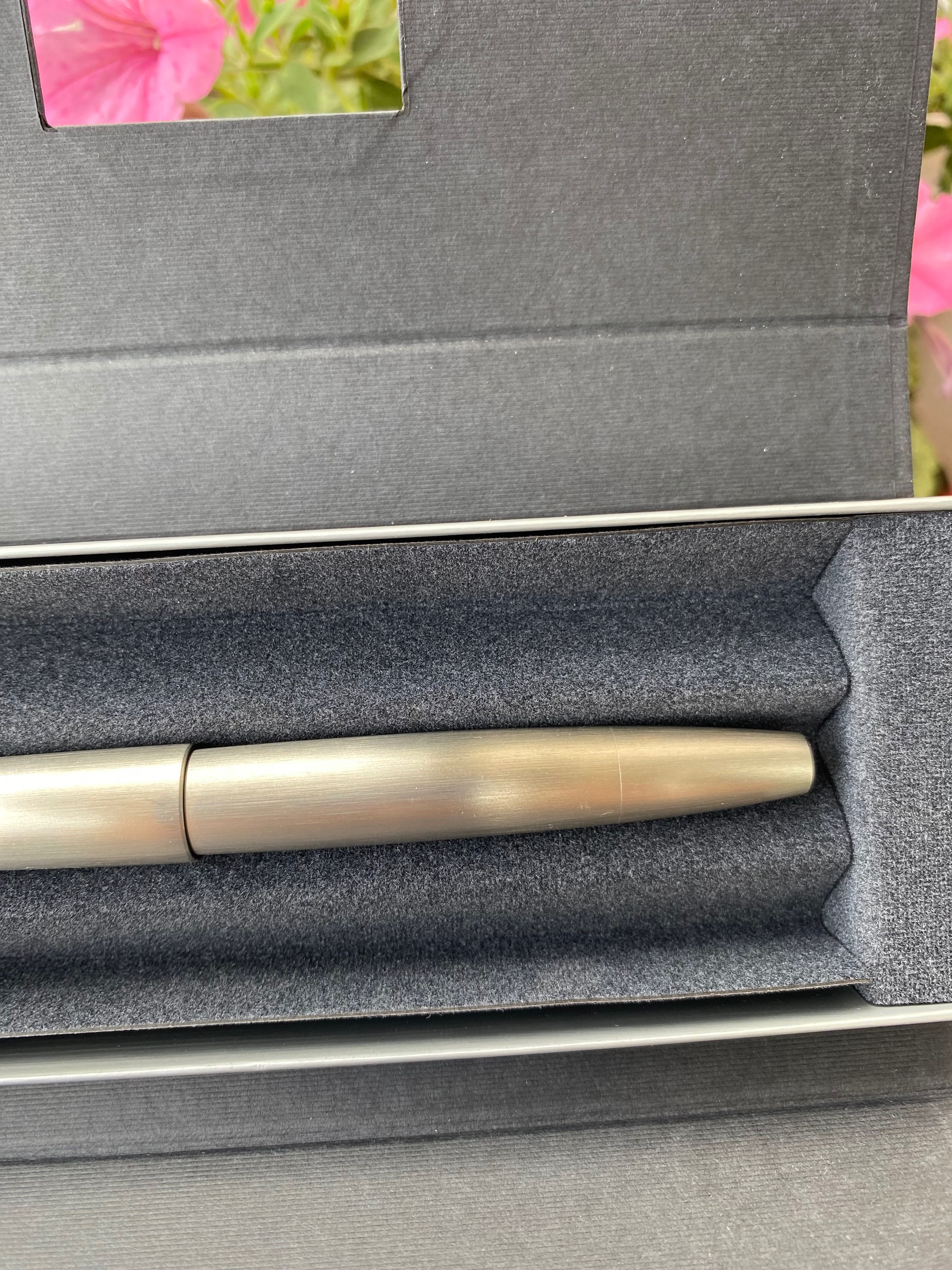 Чорнильна ручка Lamy 2000 (нержавіюча сталь, перо M