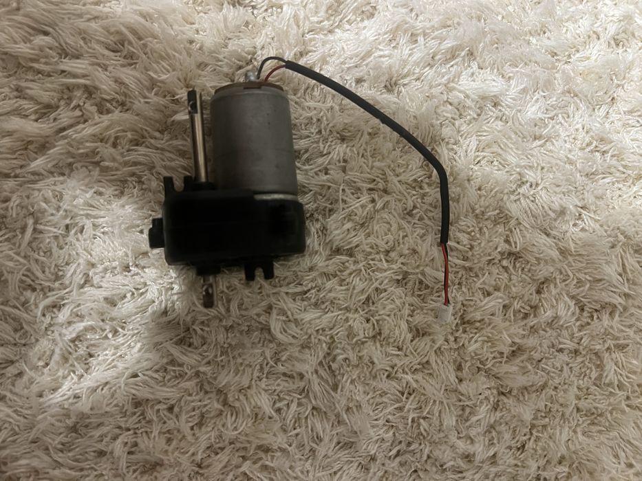 Продам забчастини від mn82 і LDRC rc car