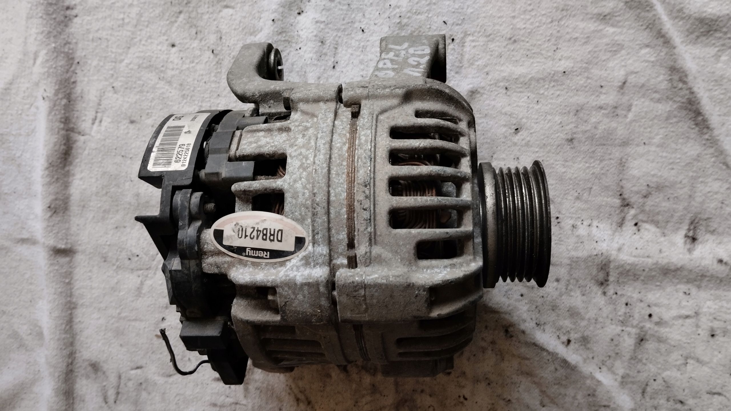 Alternator Opel Astra G H Corsa C D Meriva a 1.4 12V DRB4210