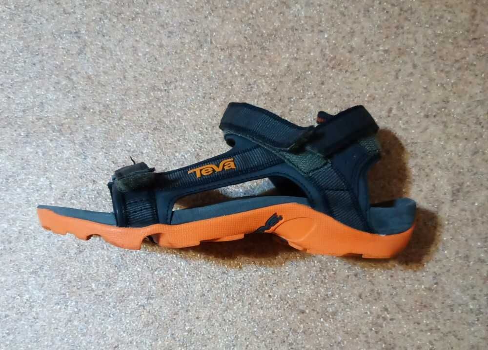 Босоніжки сандалі teva kids tanza.р 36