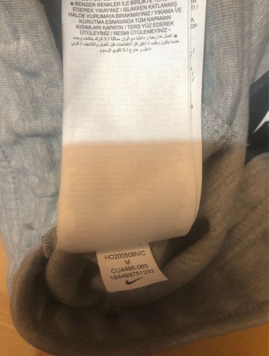 Szare spodnie nike tech fleece