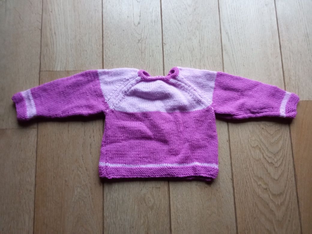 Sweterek dla dziewczynki rozmiar 86