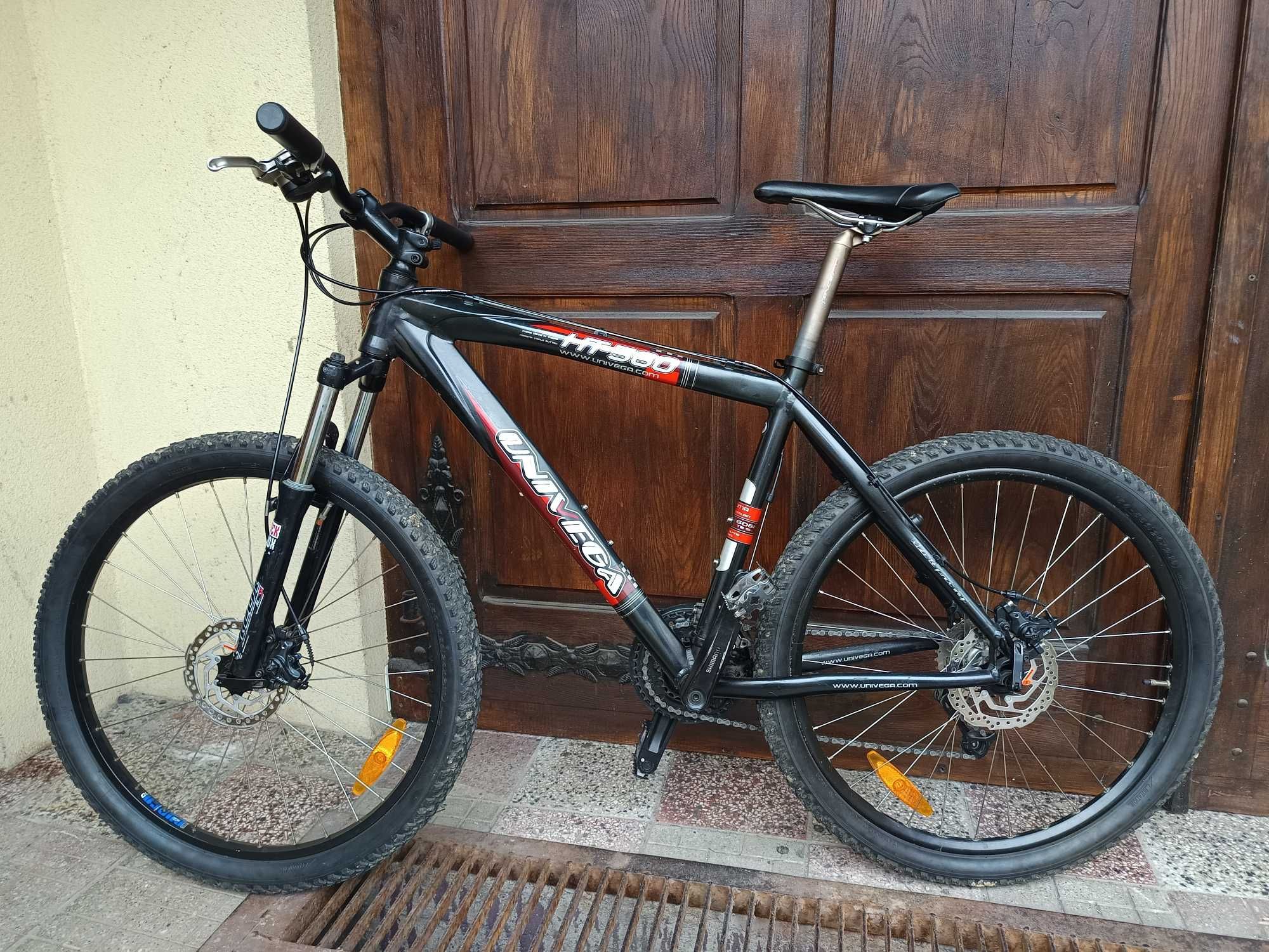 Rower górski MTB Univega HT-560 19 Shimano Deore Rock Shox Air koła 26