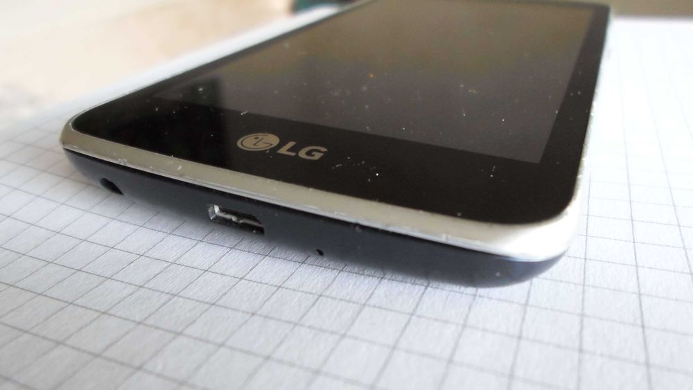 Робочий LG K4  1/8Gb