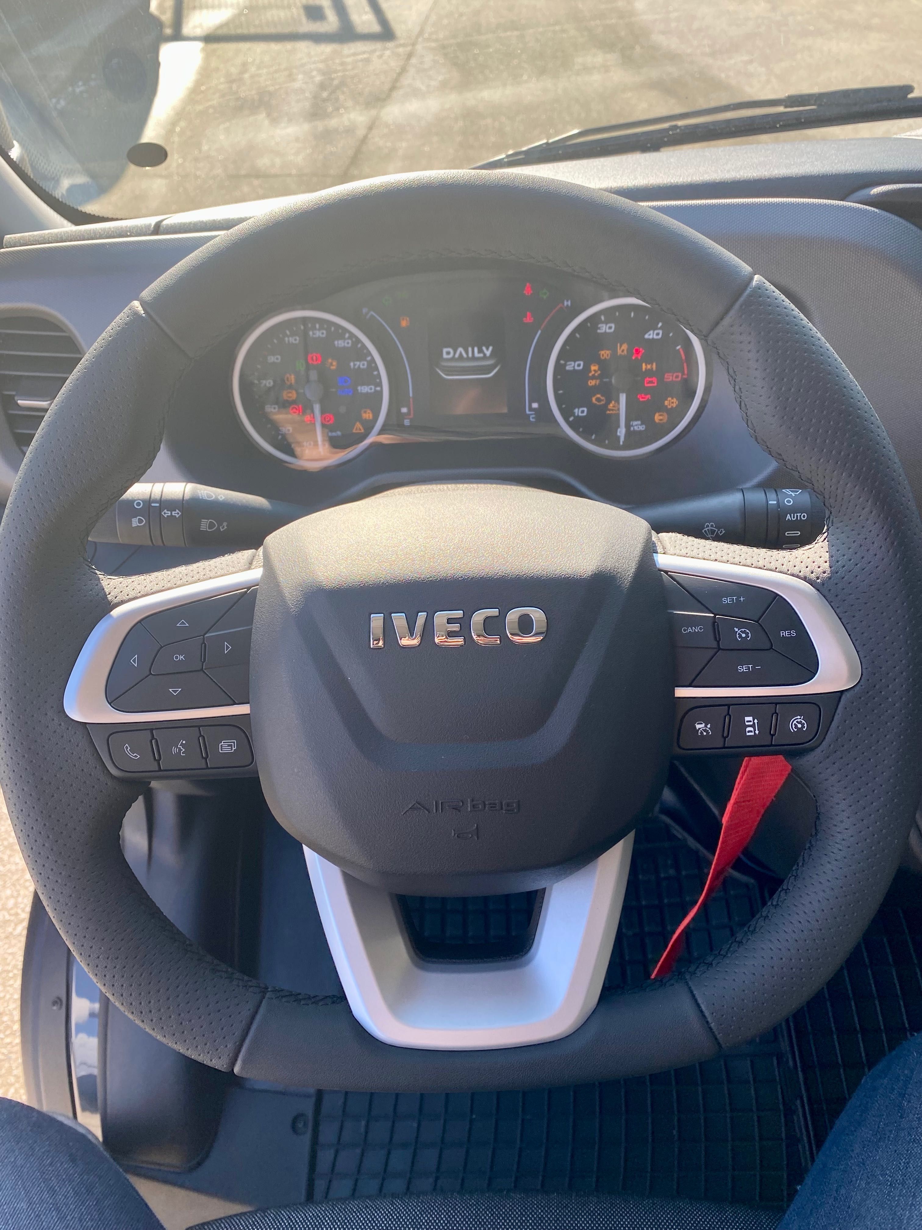 Iveco Daily 35S18 - HIMATIC- Porta Carros