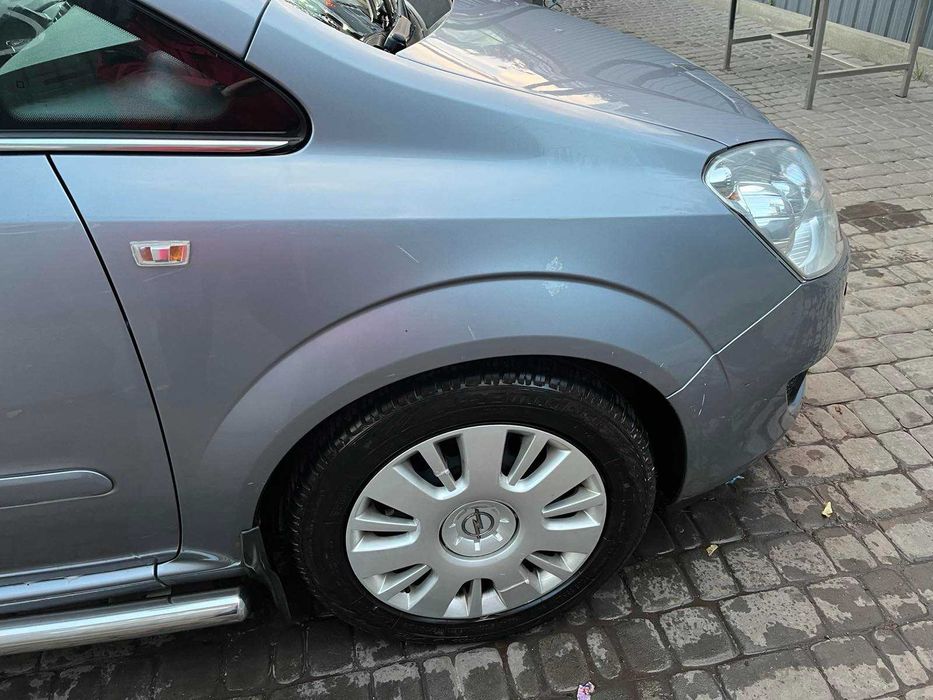 Opel  Zafira B 2008 р