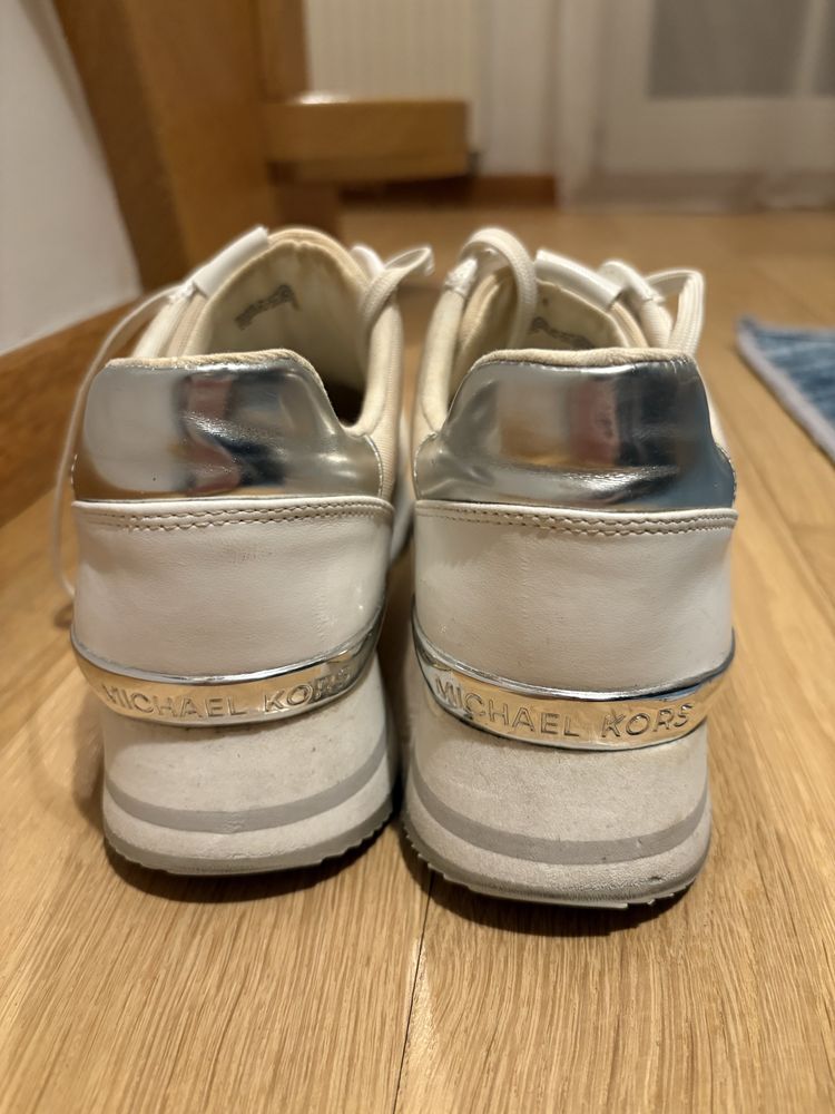 Michael Kors oryginalne sneakersy 8M rozm. 39 biale srebrne