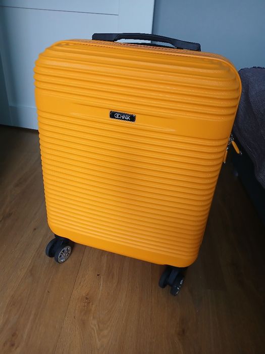 Walizka marki Ochnik