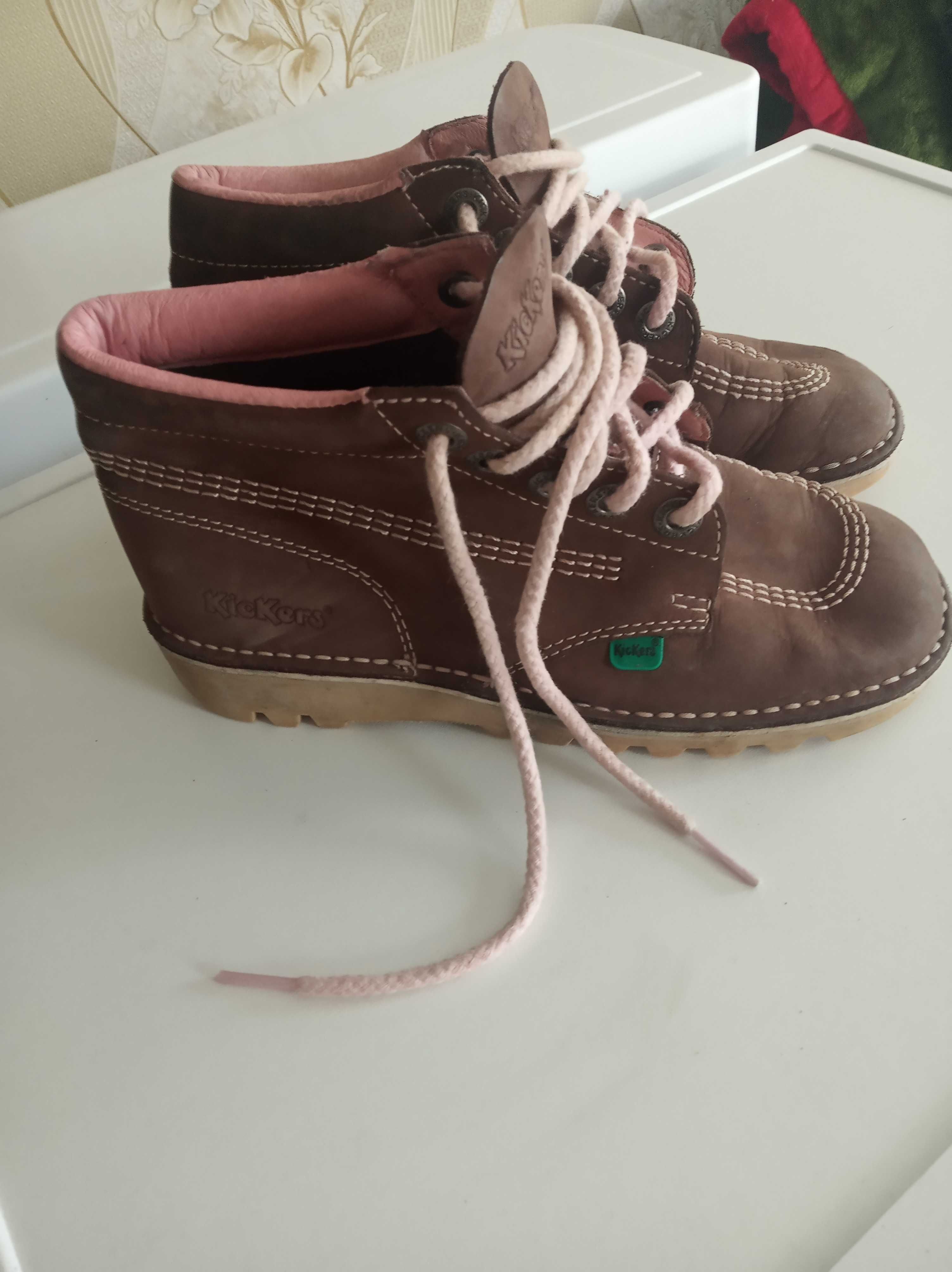 Ботинки  KicKers