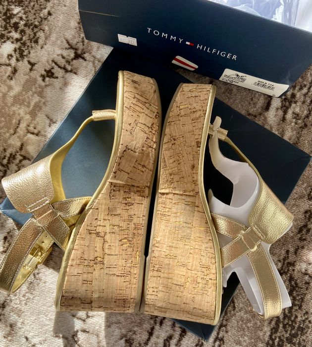 Босоніжки Tommy Hilfiger золоті