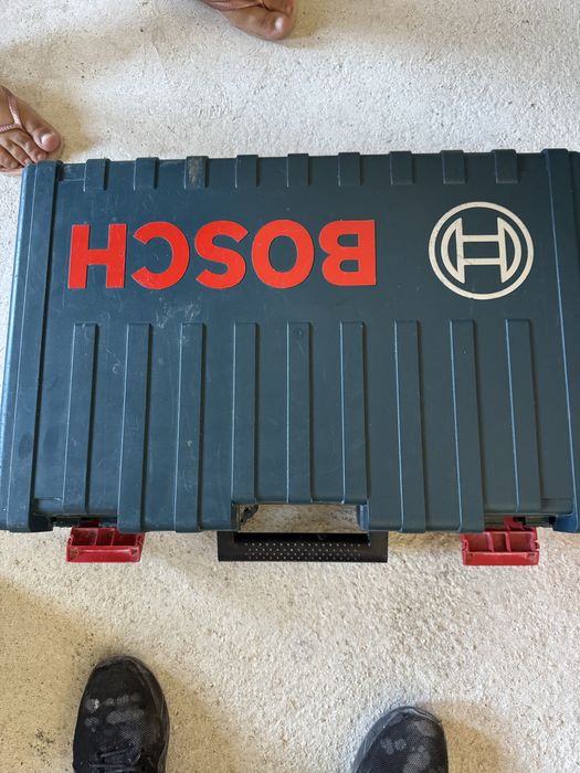 Vendo martelo bosch como novo para desopuar